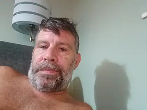 צ'אט XXX בשידור חי של stud2512