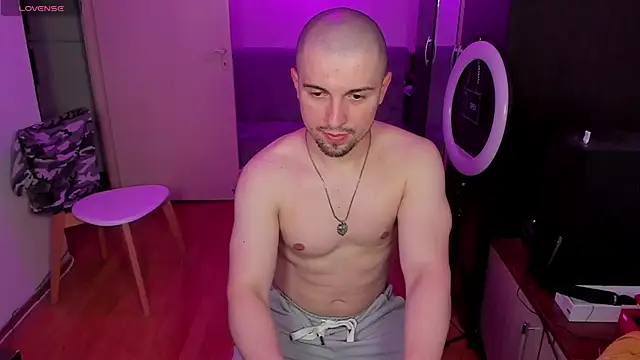 Chat +18 de Michael_Wolfborn ao vivo
