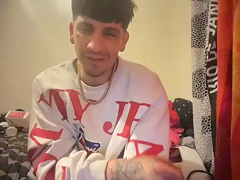 badboy366 Chat XXX in diretta