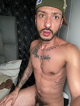 denis_winslow Chat XXX in diretta