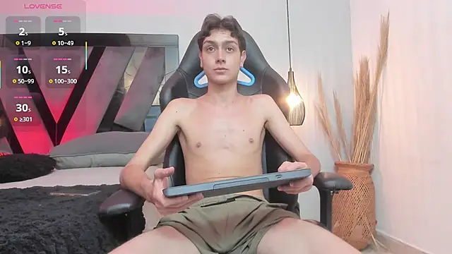 velvetkai live XXX chat