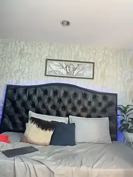 Lander_Cruz Live XXX-chat
