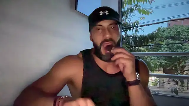 romeolovedark Live XXX-chat
