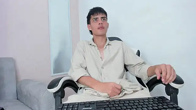 Thiago_Firee Live XXX-chat