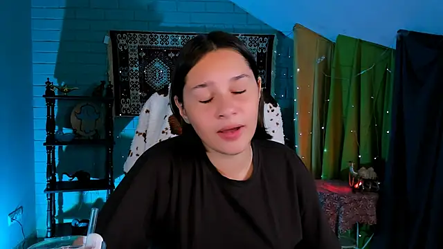 KimClarks_ élő XXX-chatje