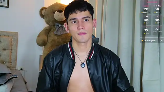 estebanperez_26 élő XXX-chatje