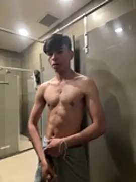 The_Conquer live XXX chat
