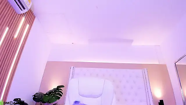 Chat XXX en directo de celeste_wayne