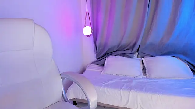 Chanel_Cruzz Chat XXX live