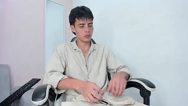 Thiago_Fireen Live XXX chat