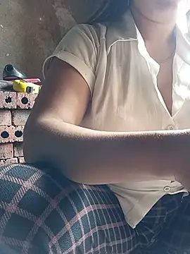 Sara_pusyy 现场XXX聊天