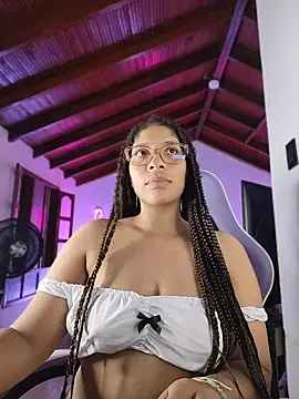 DannaBerry Chat XXX in diretta