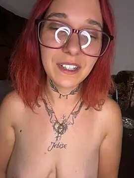 jebise23 Adlı Modelin Canlı XXX Sohbeti
