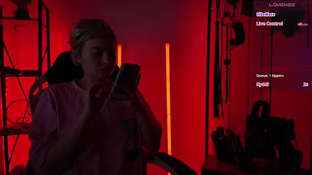 Živý XXX chat CyberXGoddess
