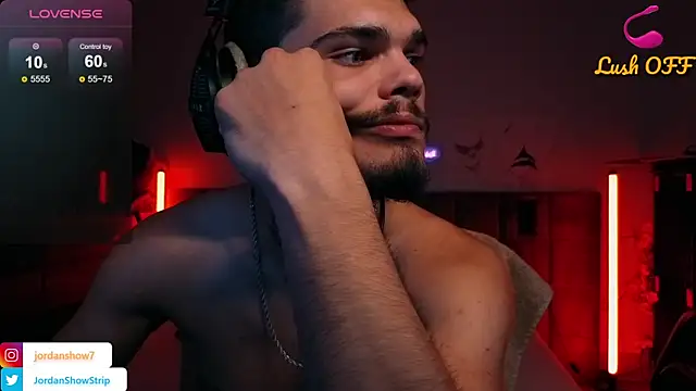 JordanShow live XXX chat