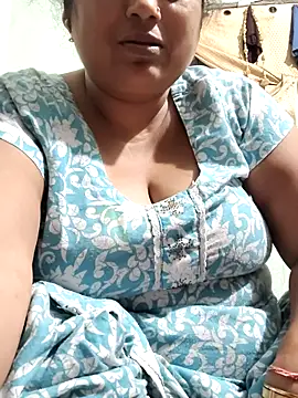 Hot_indian_Milf's Live XXX Chat