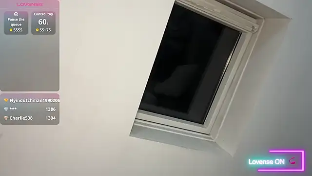 CharlieFx's Live XXX Chat