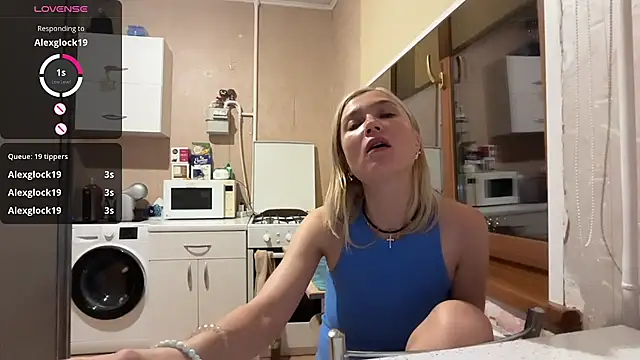 AngelJeni's Live XXX Chat
