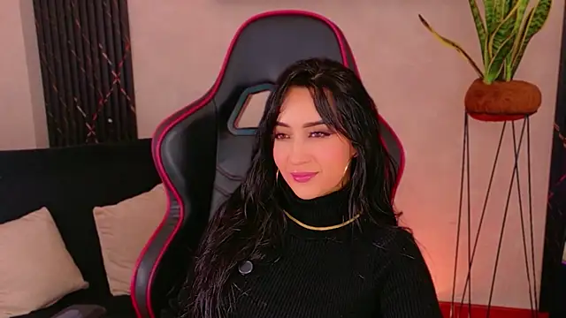 EmmyEvans1 Live XXX-chat