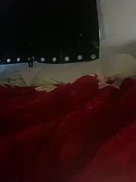 XXX chat uživo modela GusanoDelicioso