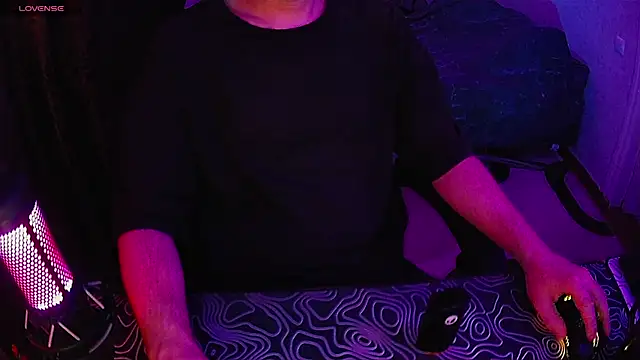 ZXCENSORED- Live XXX-chat