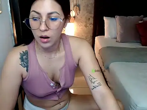 isa_cruzx – Live XXX-chat