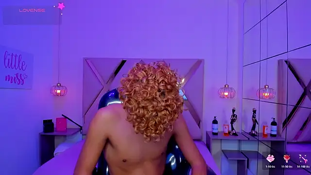 Anyelo_Twink লাইভ XXX চ্যাট