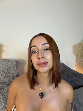 Chat +18 de Yelena_Miller1 ao vivo