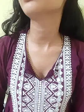 XXX chat uživo modela Kanchan7909