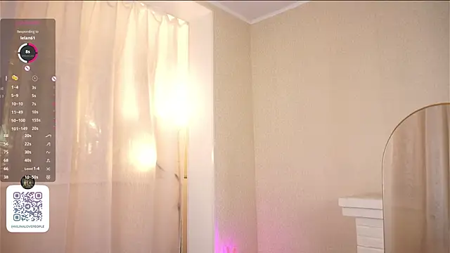 JanineFlosi's Live XXX Chat