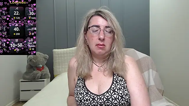 KKMimiKK's Live XXX Chat