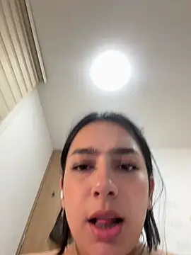 دردشة Nicollemays الجنسية المباشرة