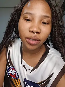 DrippinCaramelCutie's Live XXX Chat