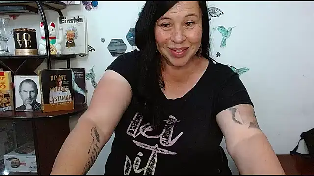 LauraMallioni Live XXX-chat
