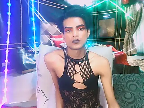 IndianLipstickLuna – Naživo XXX chat