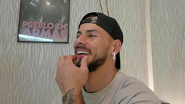 dylan_jacobx's Live XXX Chat
