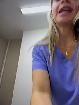 Chat XXX en directo de alicee16