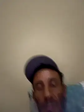 walide400 即時 XXX 聊天