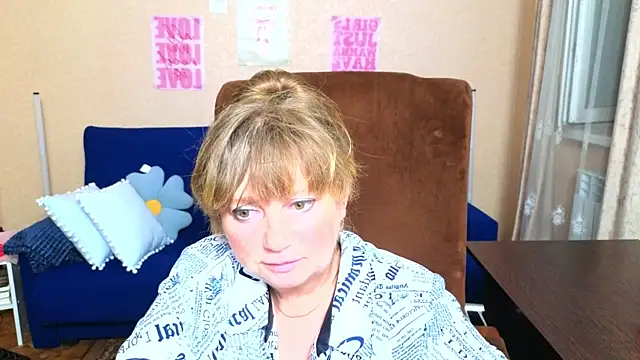 Melania_CookのライブXXXチャット