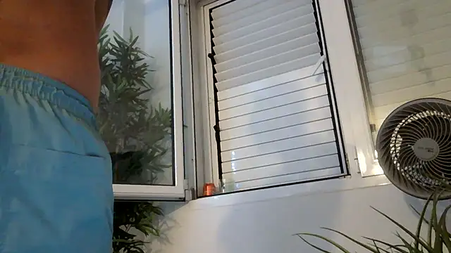 XXX chat uživo modela yanick931