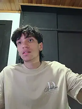 H3ll_B0Y_'s Live XXX Chat