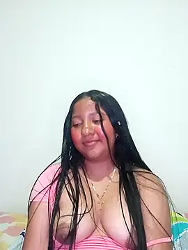 Luna_Dorada's Live XXX Chat