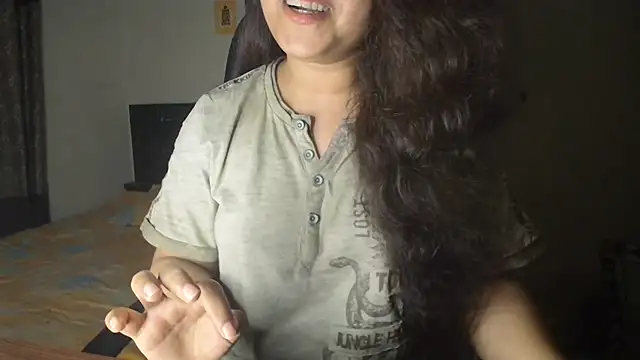 دردشة queen_angel67 الجنسية المباشرة