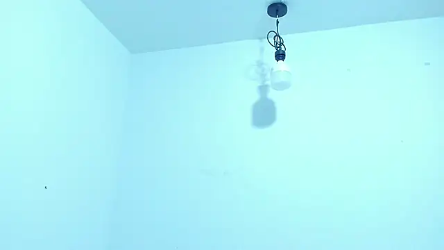 XXX chat uživo modela Katty_West