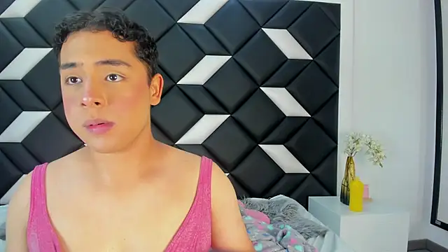 Chat +18 de darian_lafortezaa ao vivo
