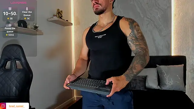 Brad_Summer – Live XXX-chat