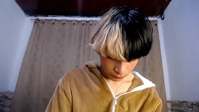 DaraSweet20's Live XXX Chat