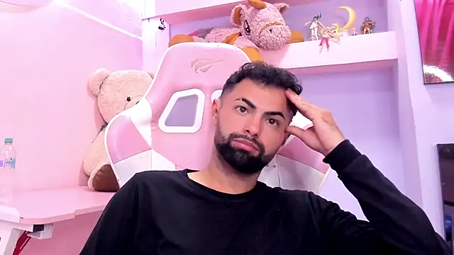 AndrewCrooss Live XXX Chat