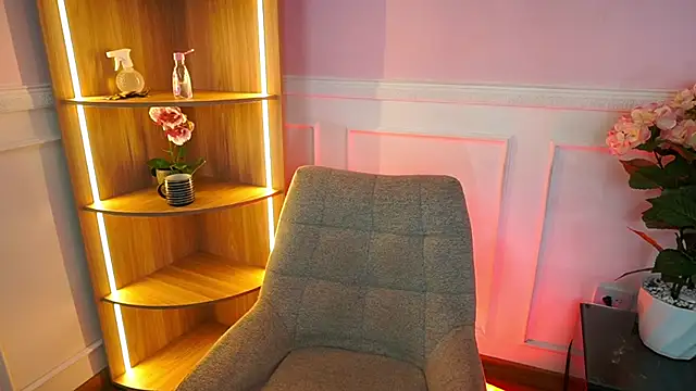 XXX chat uživo modela BrianaLane