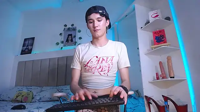 jullian_ricci webcam show
